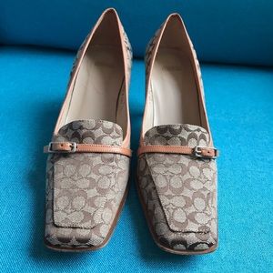 Coach Signature Heels Italian Made Square Toe Gia